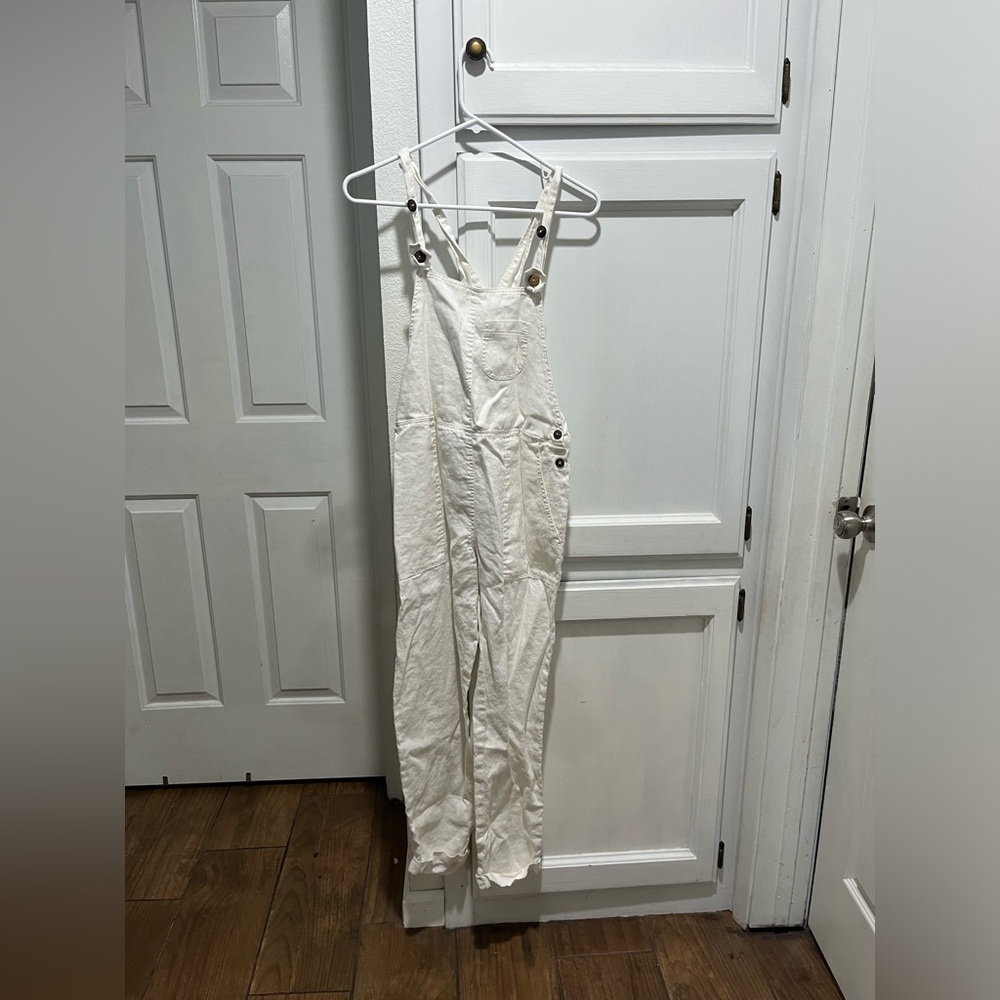 LUCYLOVE white linen overalls small